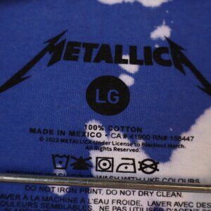 METALLICA -Official Master of Puppets T-Shirt - Excellent Condition Large - Blue